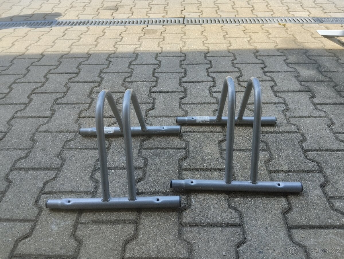 Prodám 2xstojan na jízdní kolo