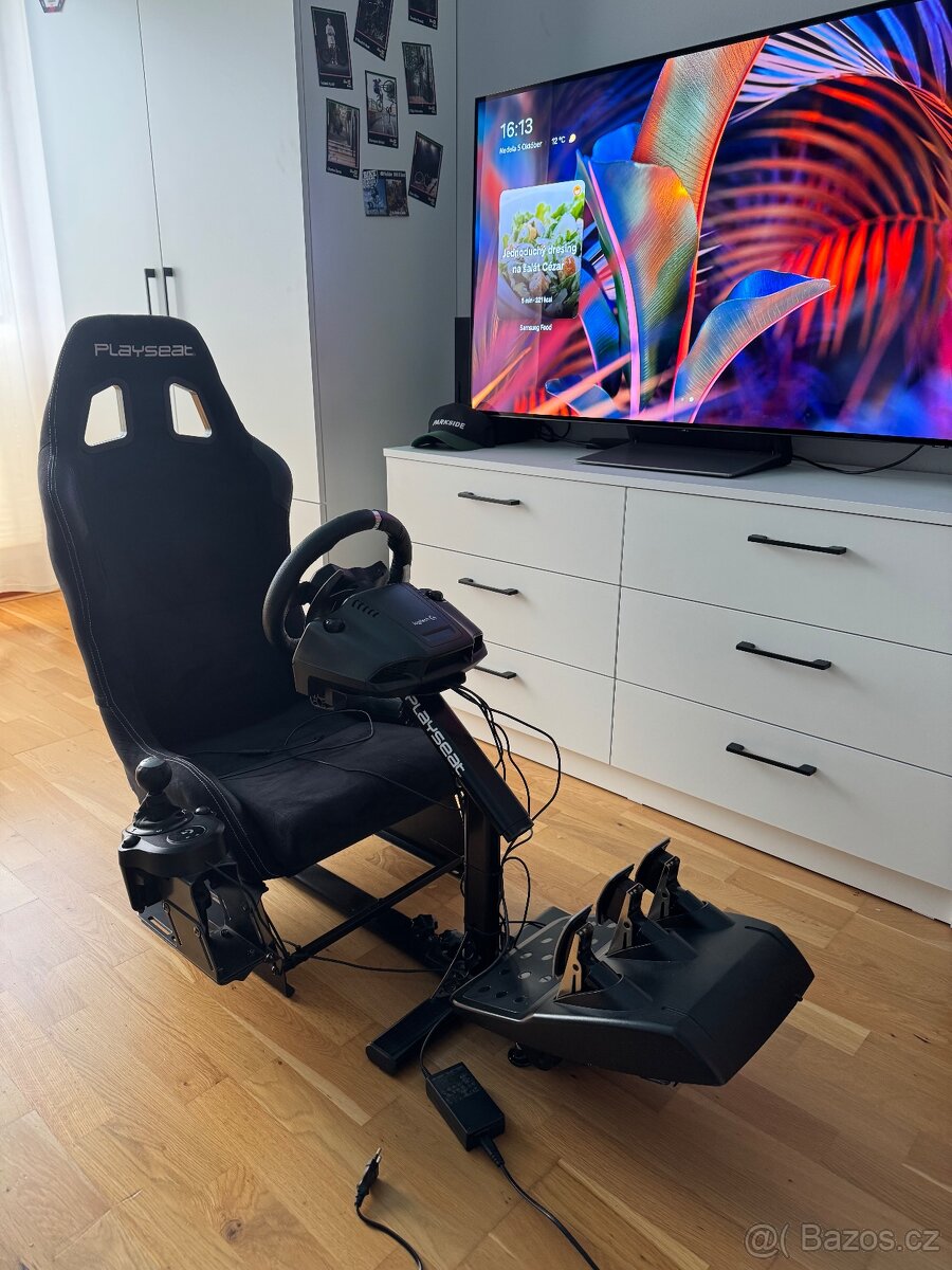 prodam herni set playseat a logitech k xboxu/pc