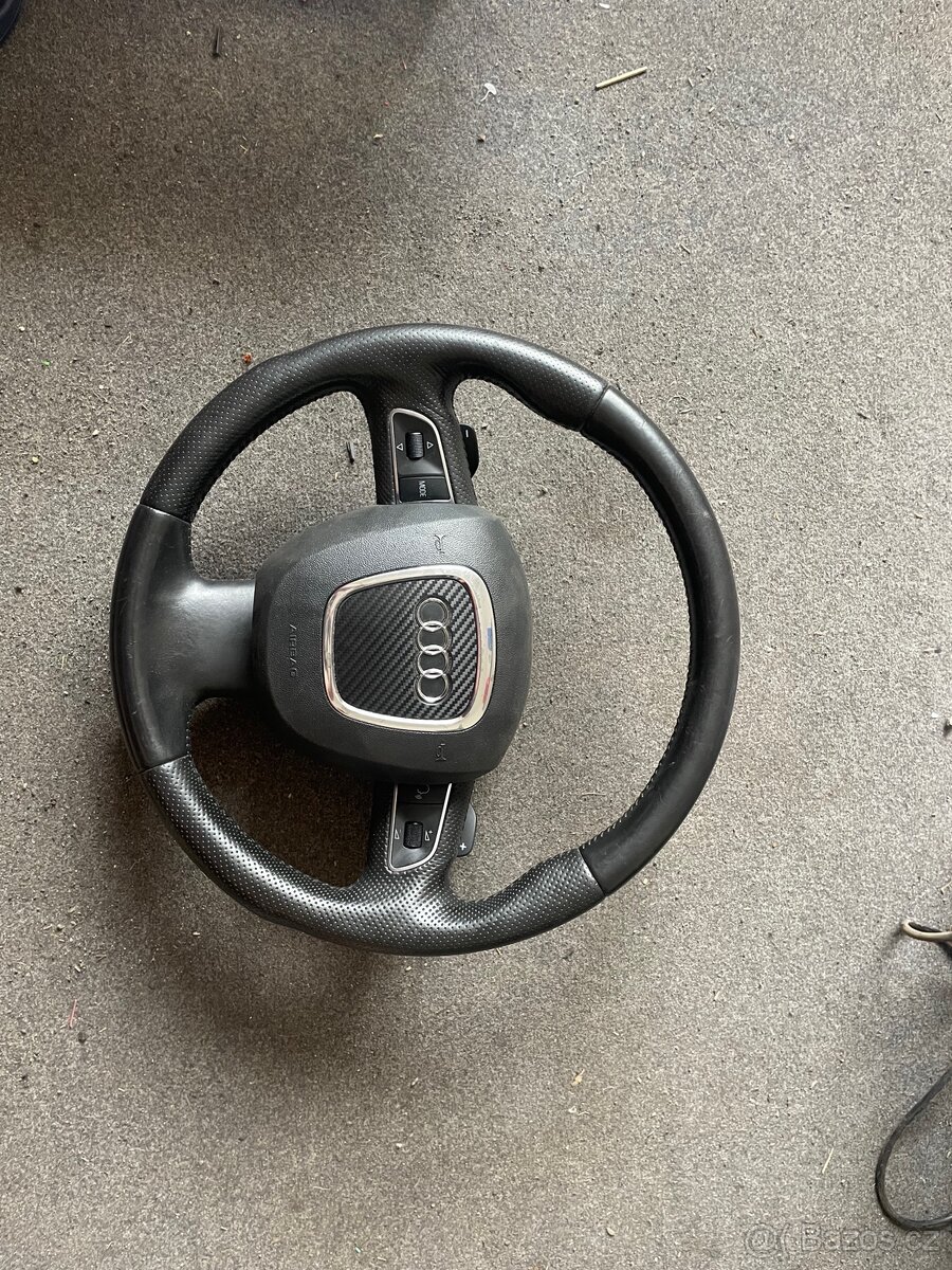 Multifunkční Volant Audi A8