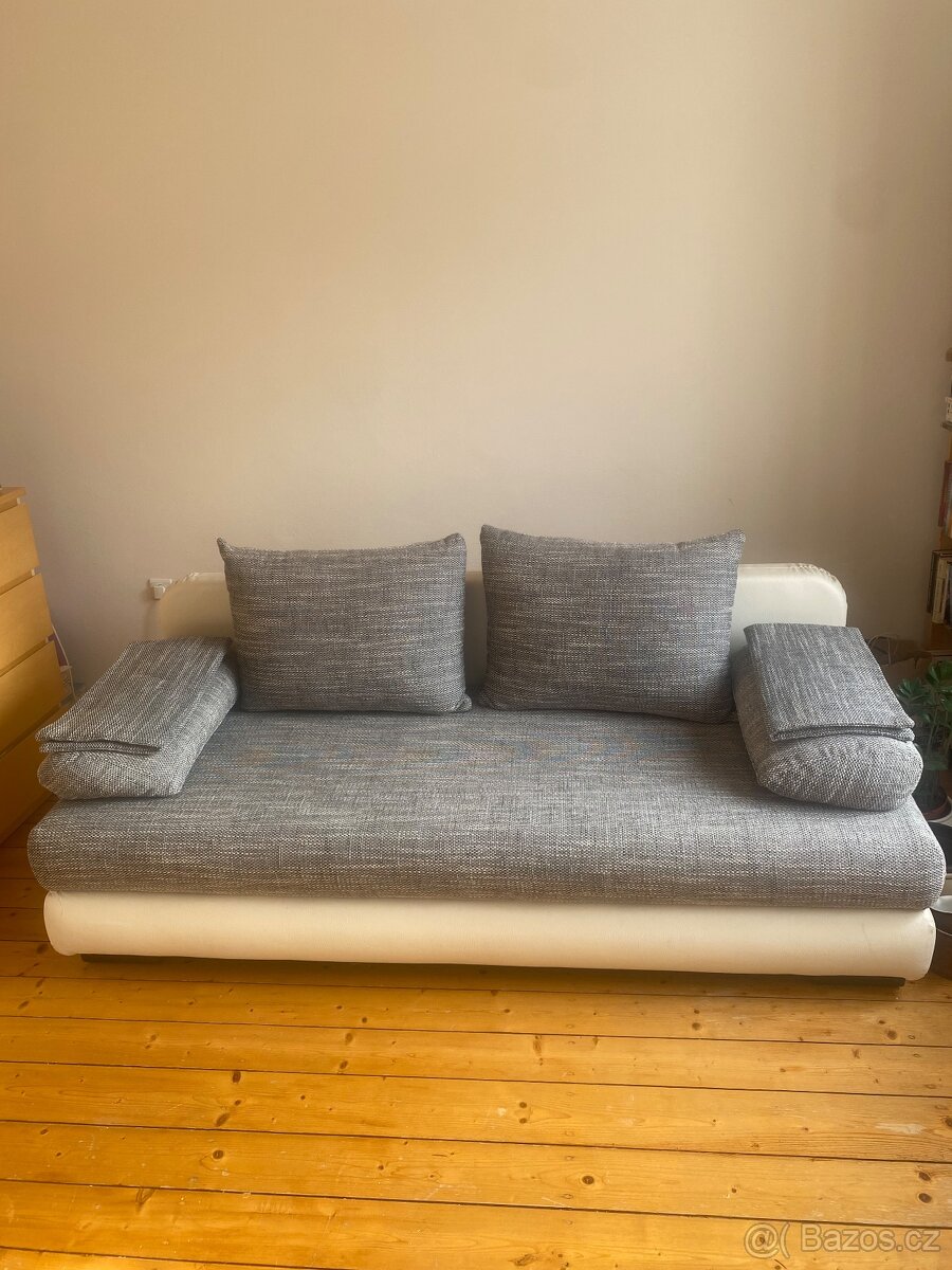 Rozkládací sedačka