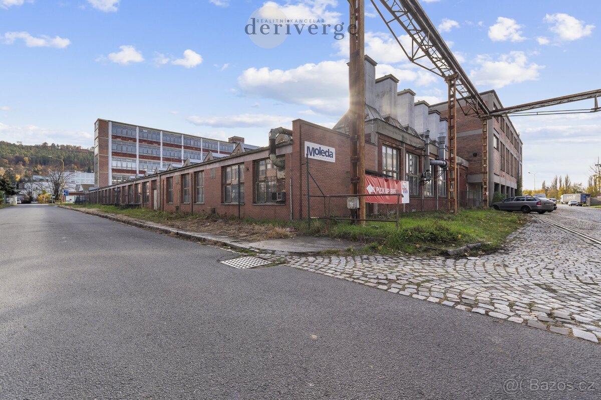Pronájem skladu až 3 463 m² v budově 95 ve Zlíně