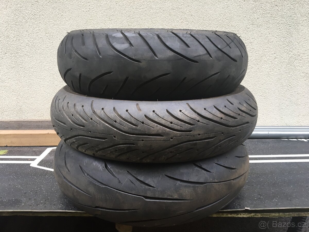 Motopneumatiky Dunlop 180/55ZR 17,Bridgestone 160/60R15 a Mi