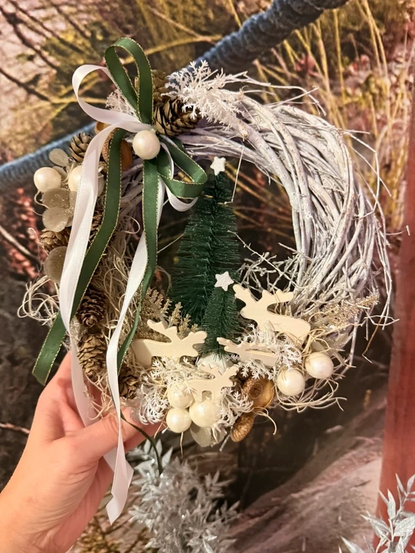 Zimní věnec na dveře-nový ruční práce