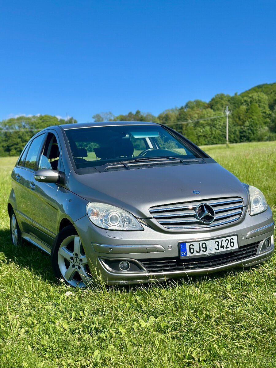 Mercedes-benz b200 w245 (BEZ KOROZE)
