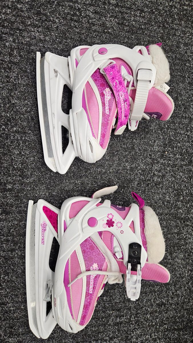 Dívčí lední brusle vel. 32-35