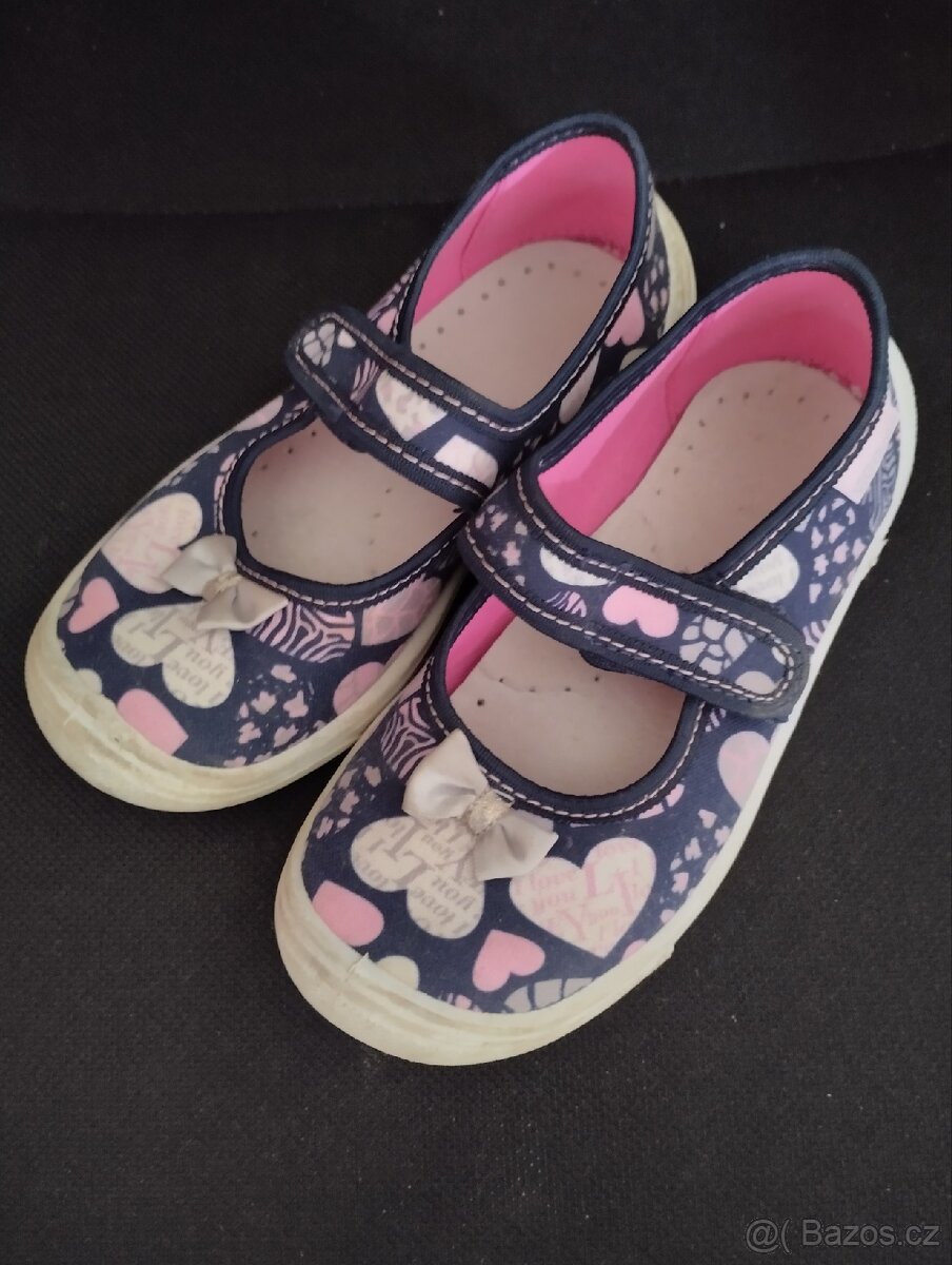 Dívčí bačkory velikost 29