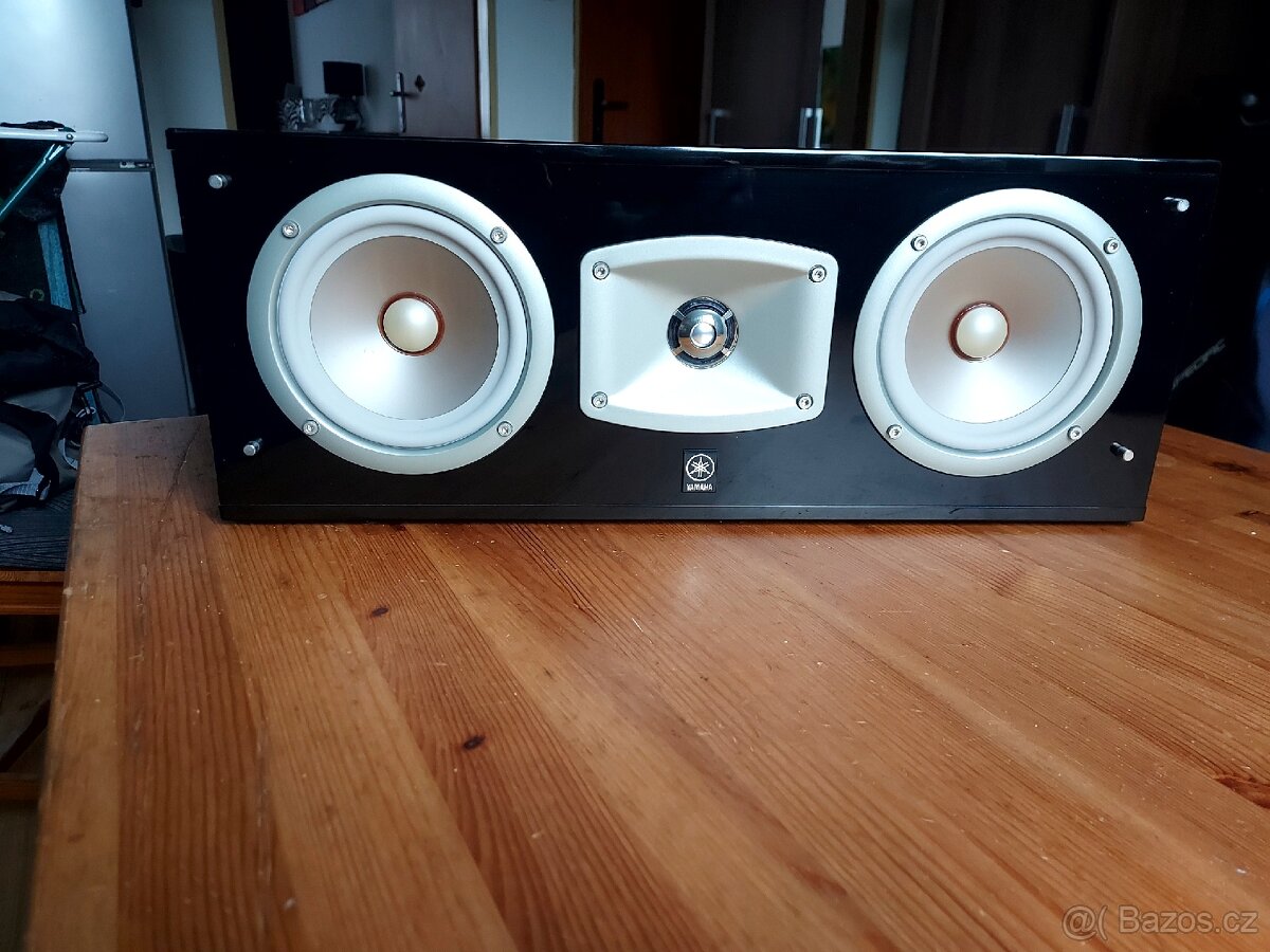 Centr Yamaha NS-C 444