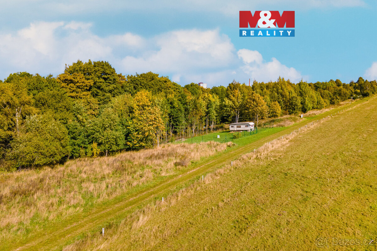 Prodej zahrady, 651 m², Rovná