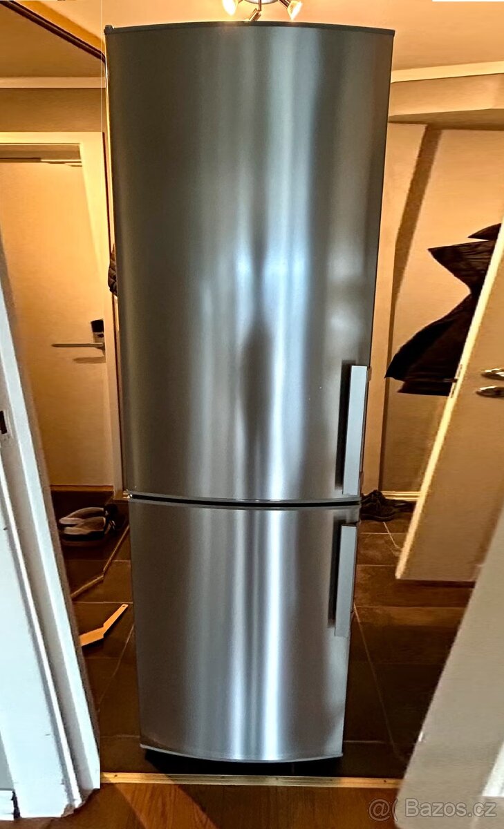 nerez úsporná lednice lednička – chladnička s mrazákem