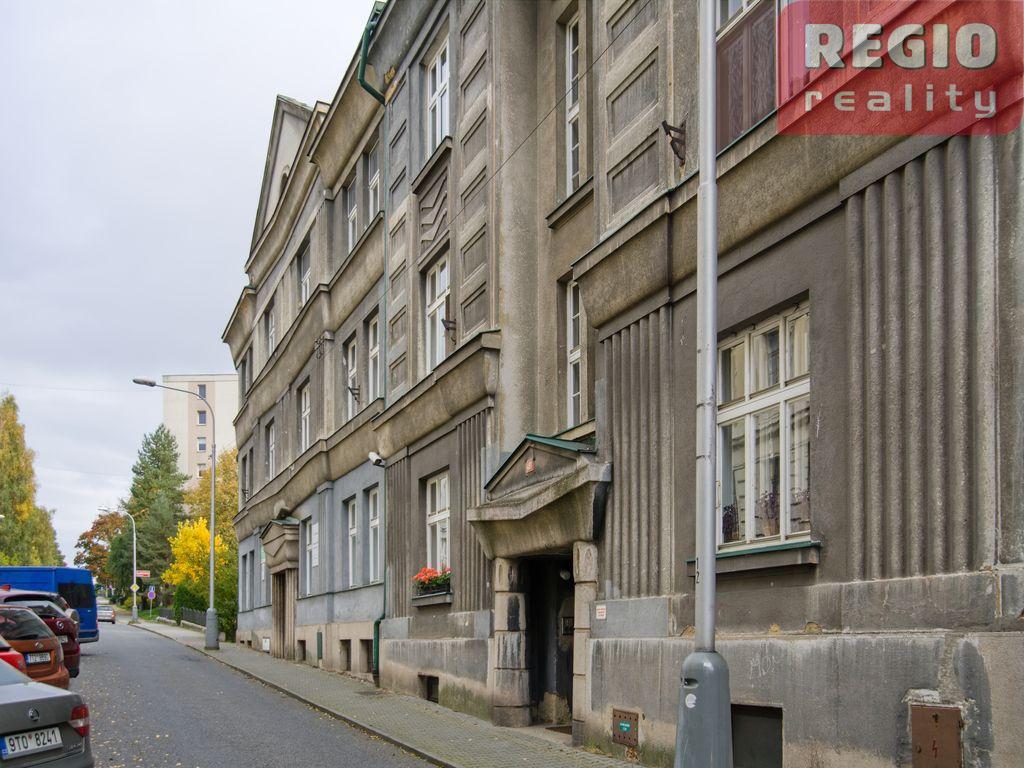 REZERVOVÁNO - Prodej bytu 3+1 , Jiráskova, Frýdek