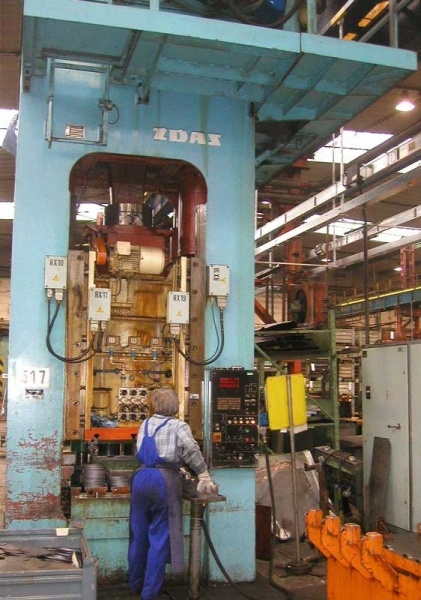 Lis klikový LKJA 400/315, ŽĎAS