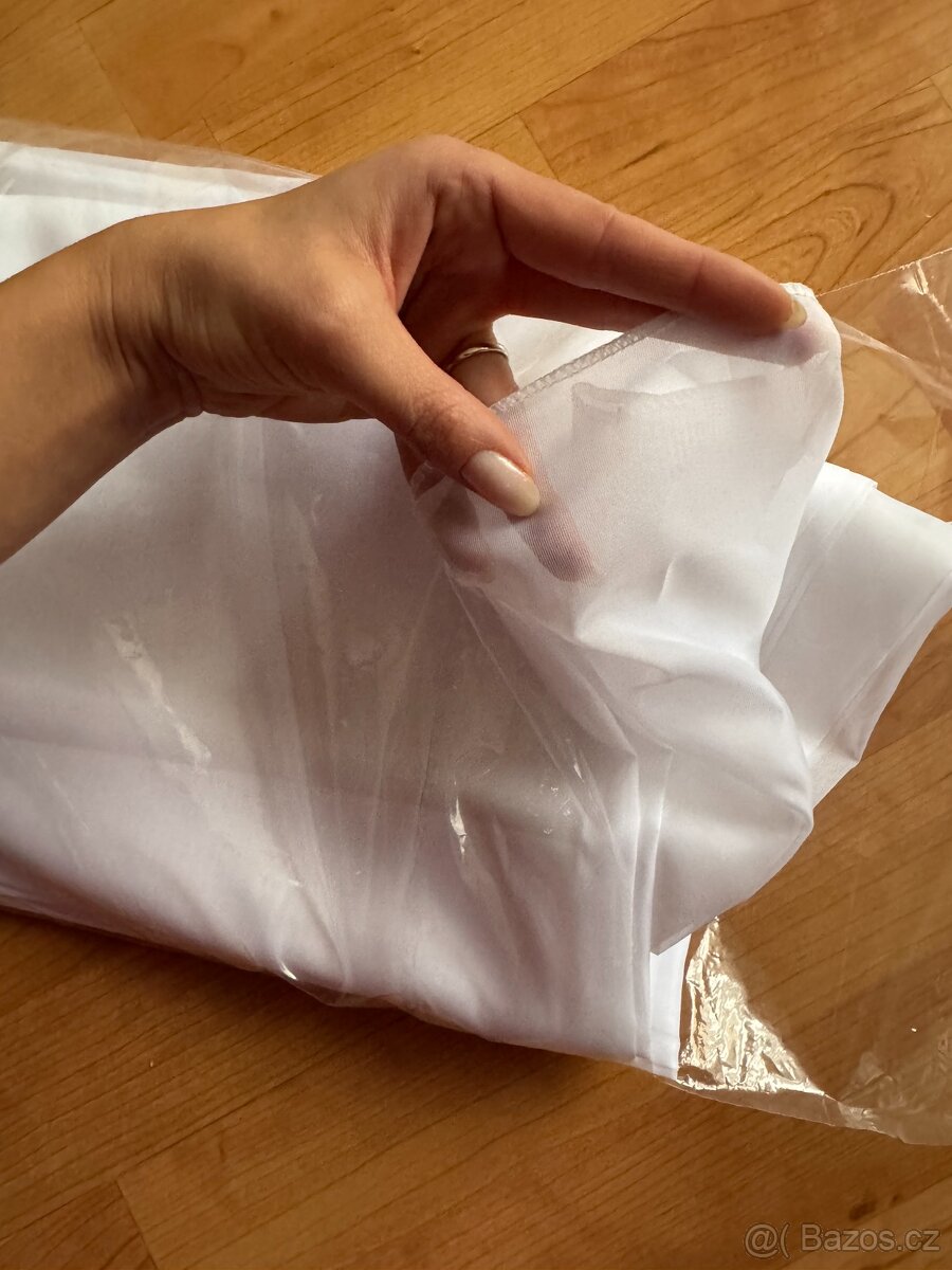 Nové záclony - 2ks