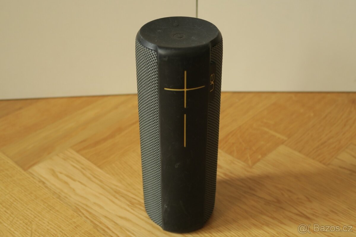 Logitech Ultimate Ears BOOM 2