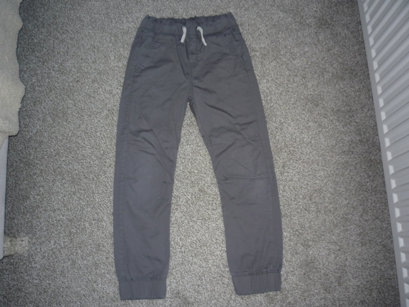 Plátěné kalhoty v pase do gumy vel 140 H&M
