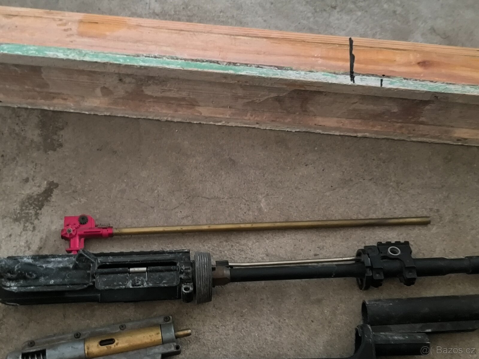 M4a1 upgrade, na díly