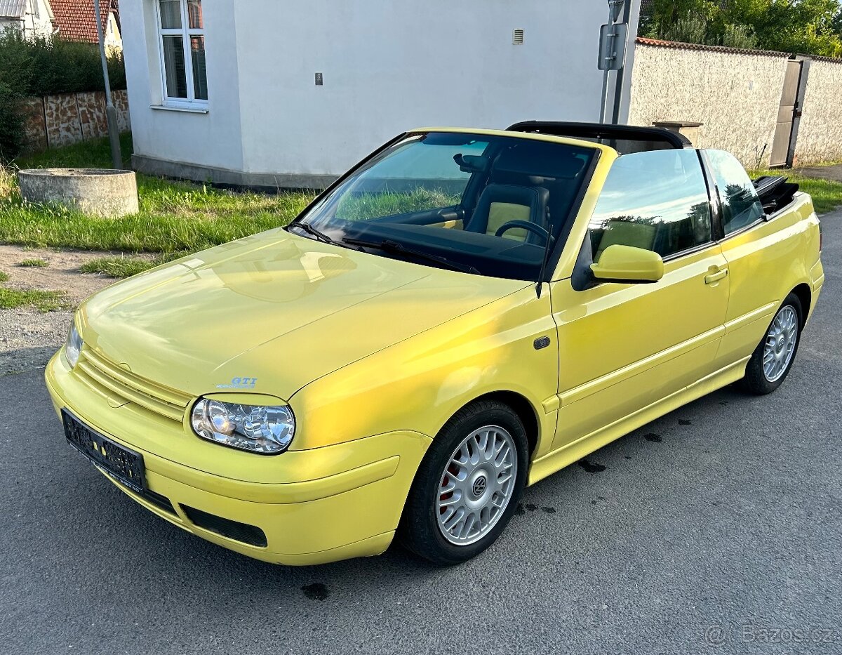 Golf  cabrio  colorconcept    2.0 i