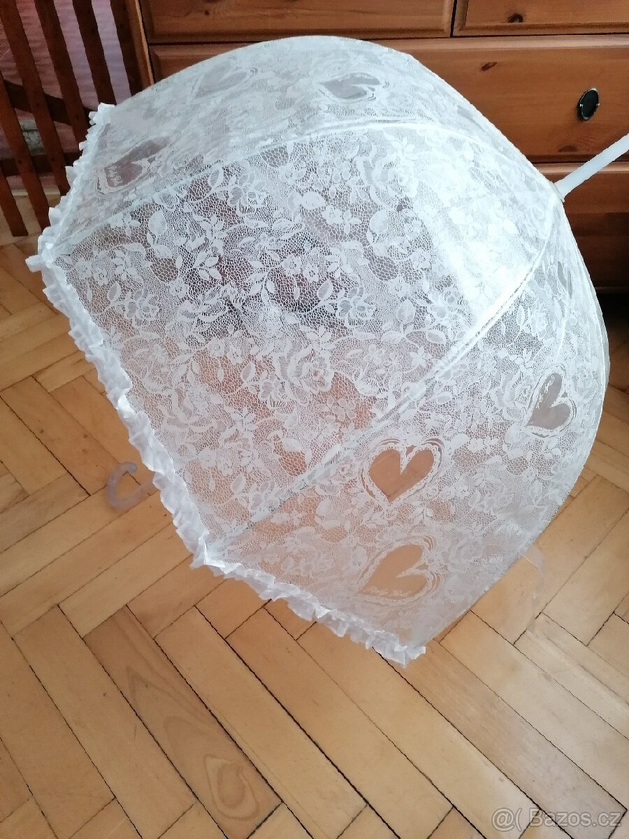 Deštník nejen pro nevěstu
