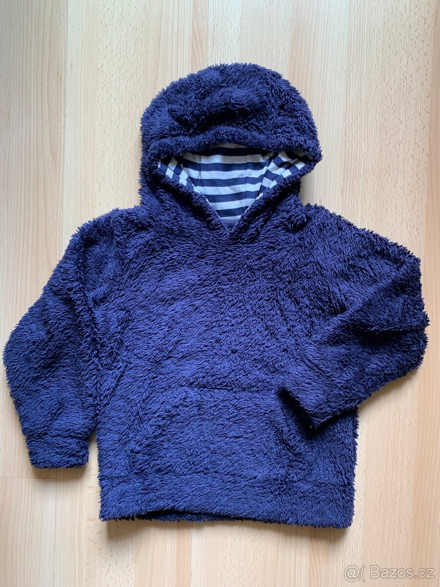Chlupatá mikinka s klokankou vel. 110/116