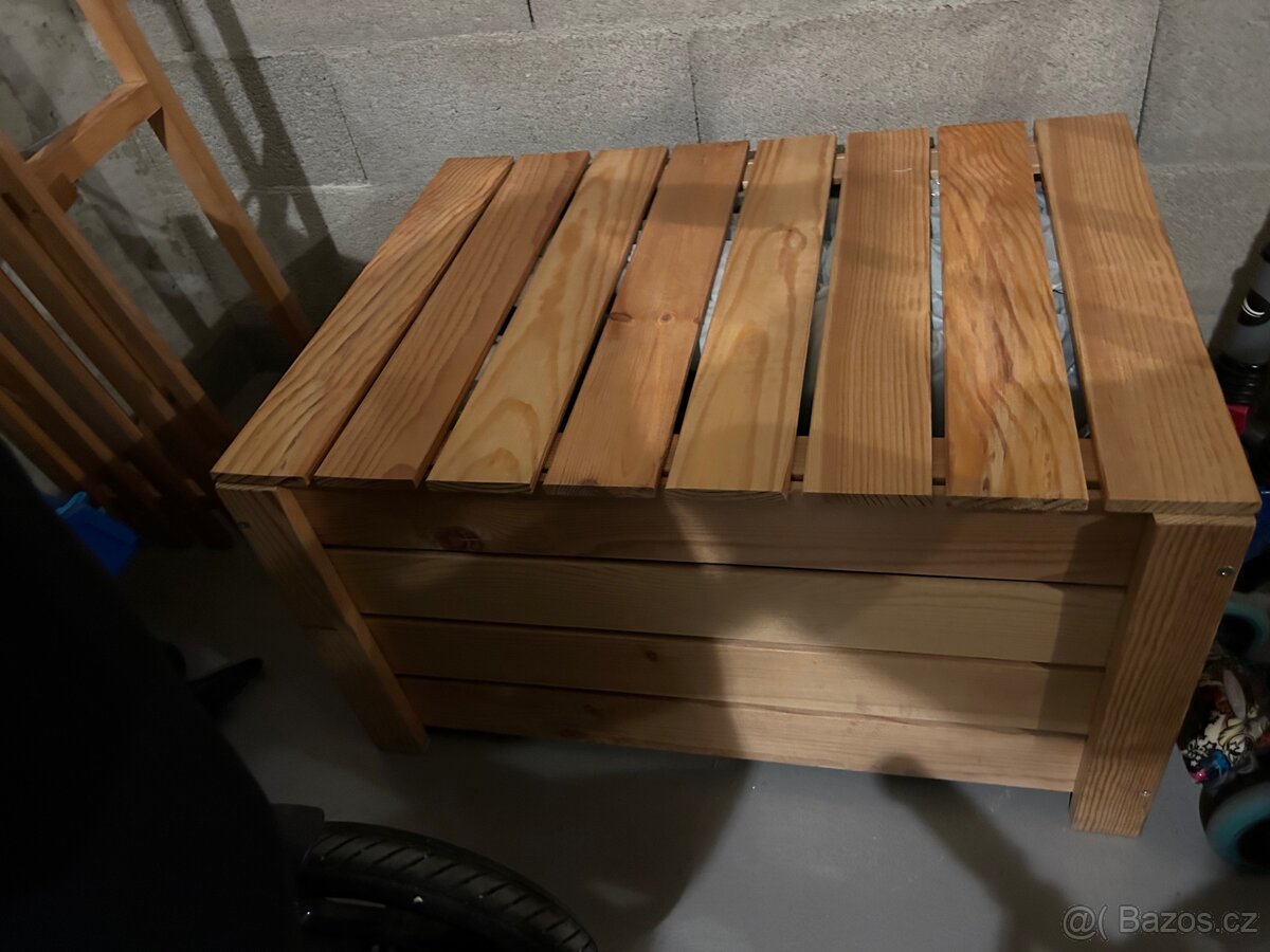 Dreveni ulozni prostor IKEA
