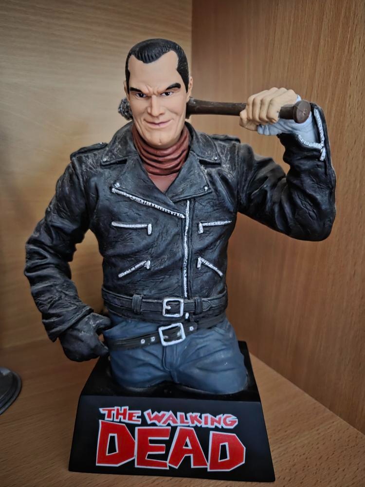 Negan bysta - The Walking dead
