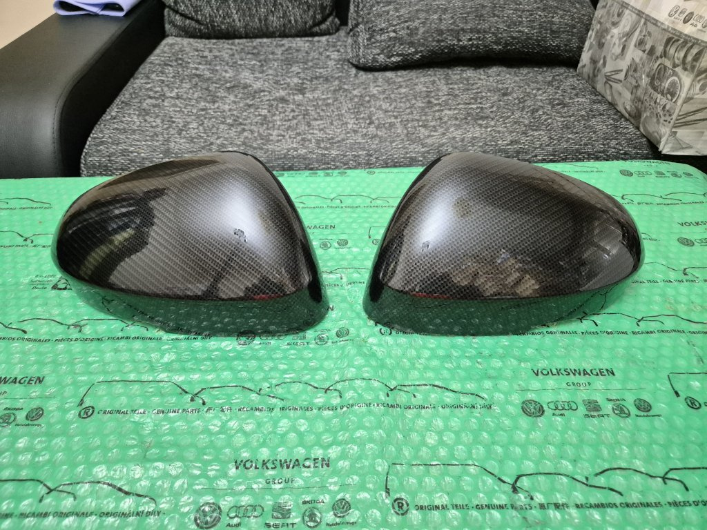 kryty vnějších zrcátek imitace carbon Renault Austral 963H18