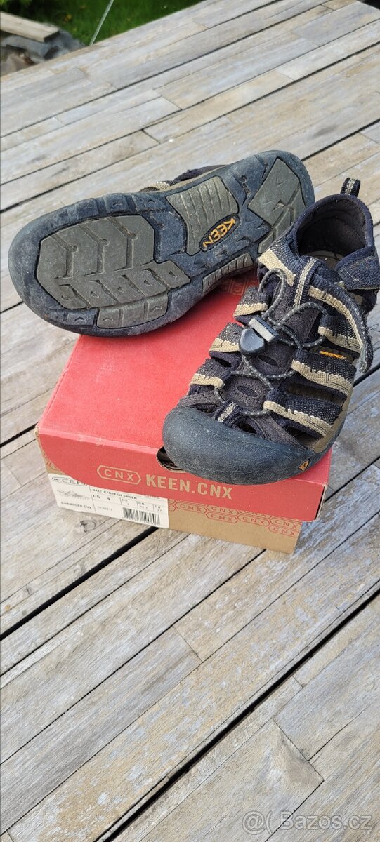 Sandaly Keen vel.37