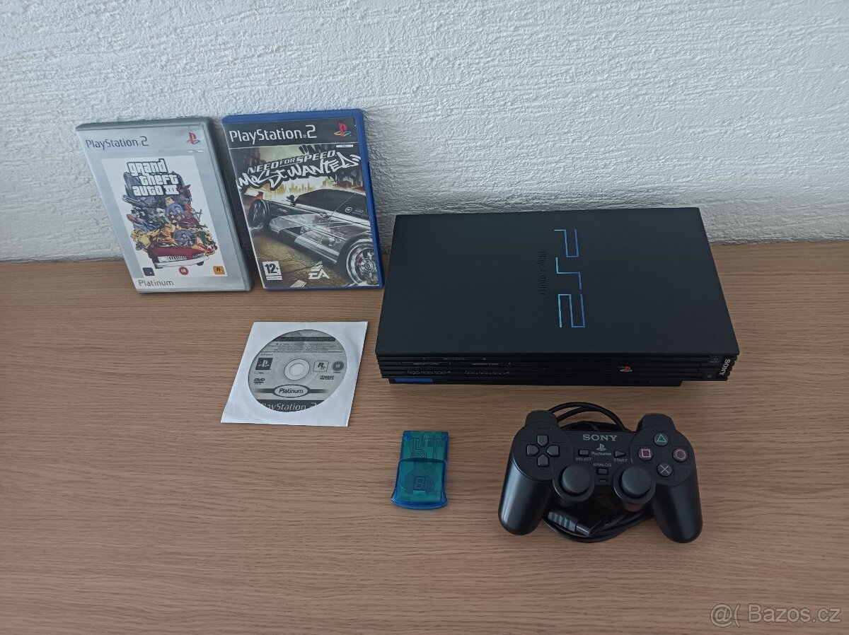 PS2 Fat + 3 hry