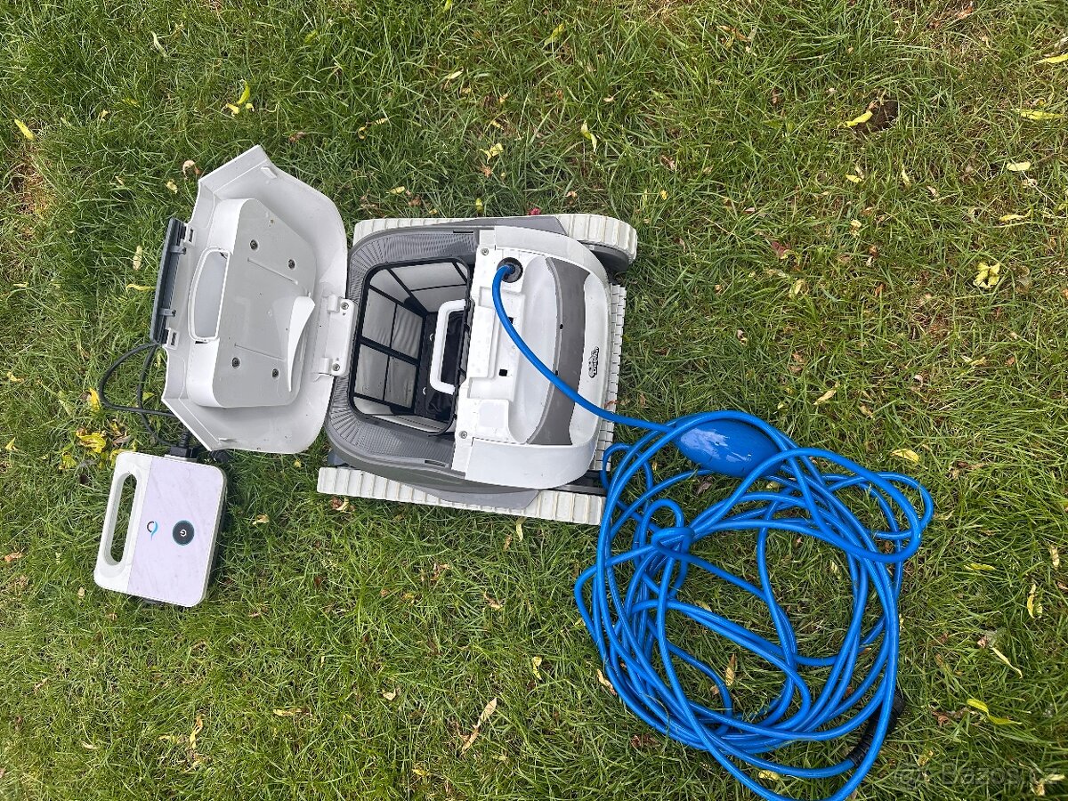 DOLPHIN E10 + KOŠ + PRODLOUŽENÁ ZÁRUKA + 1 ROK