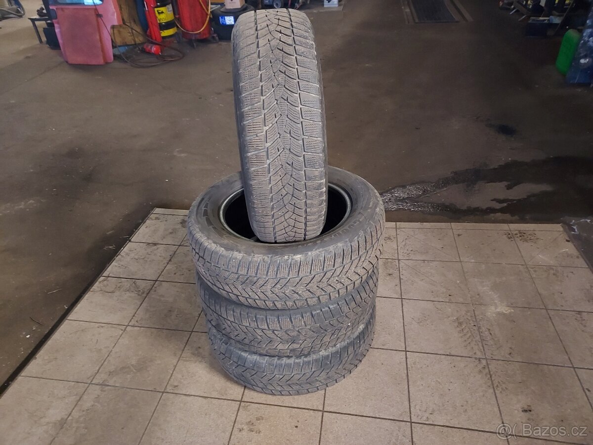 pneumatiky 215/65/17