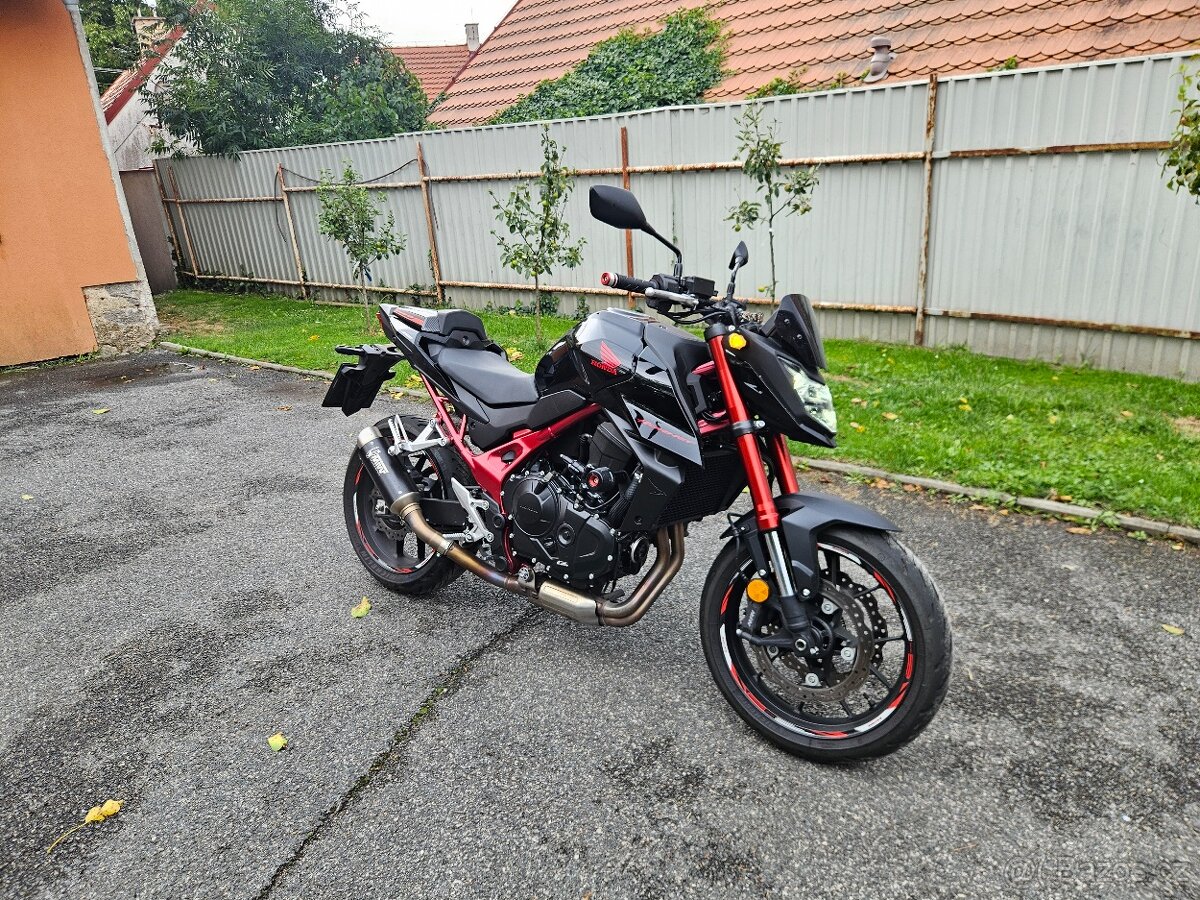 Honda CB750 Hornet