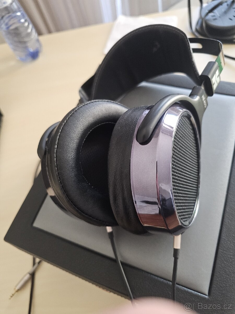 Sluchátka Hifiman HE 400i