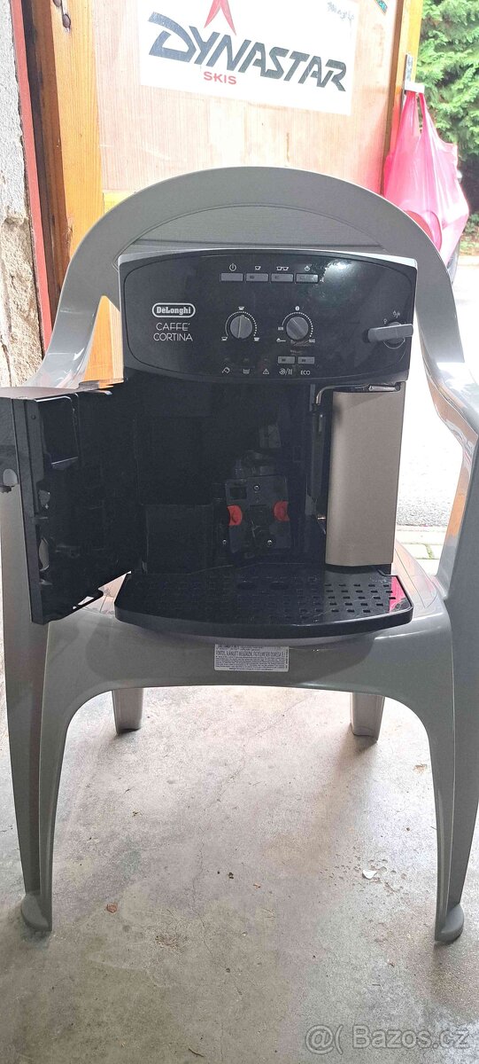 kávovar DeLonghi Caffe Cortina