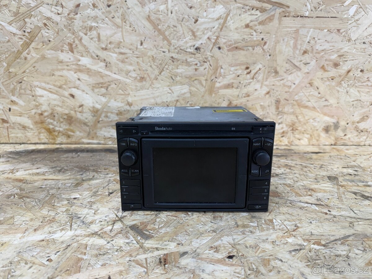 RÁDIO S NAVIGACÍ DX ŠKODA 1U0035191A