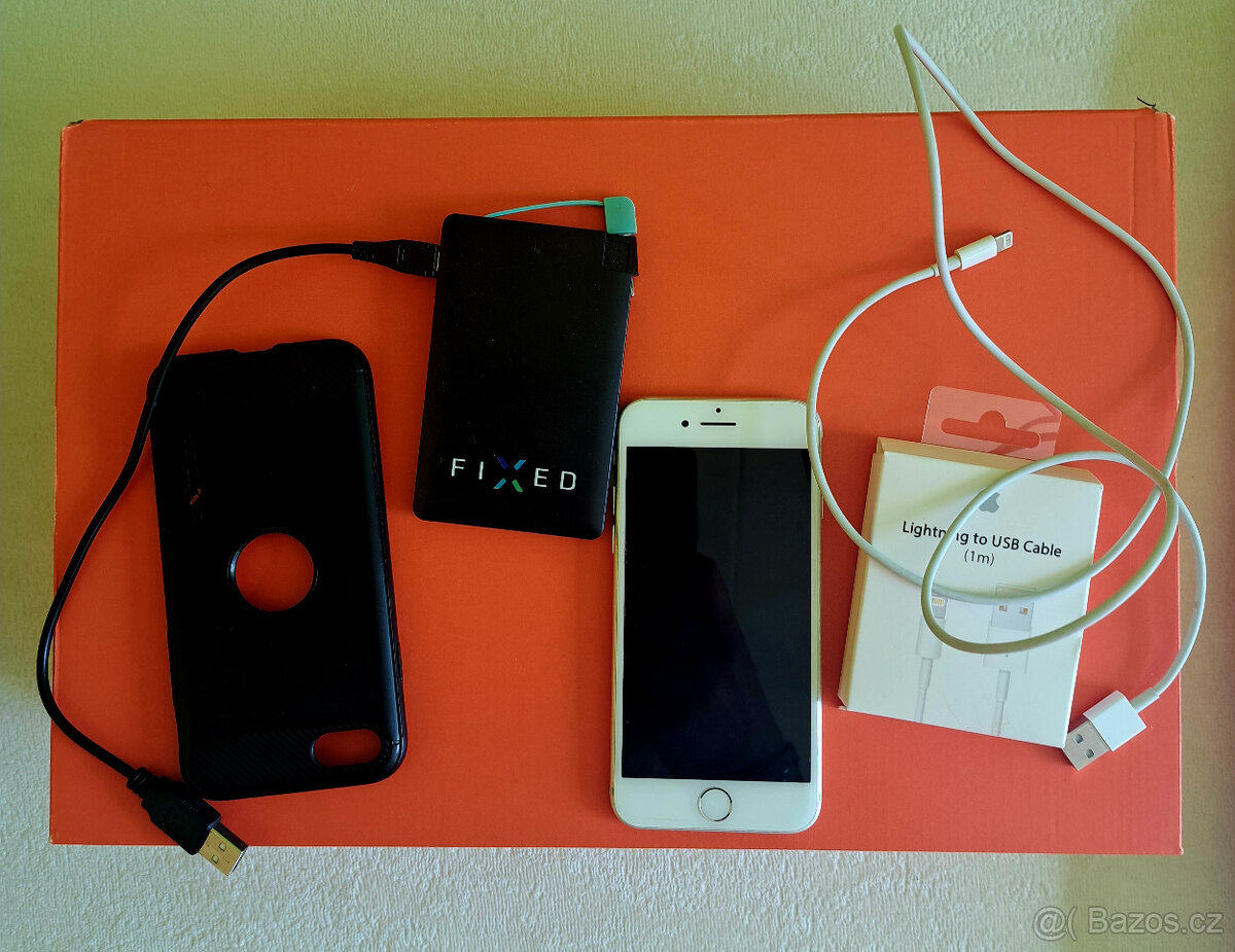 Mobilní telefon Apple iPhone 7