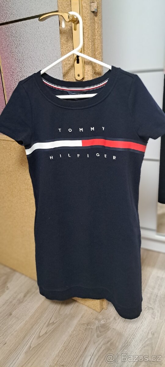Šaty Tommy Hilfiger