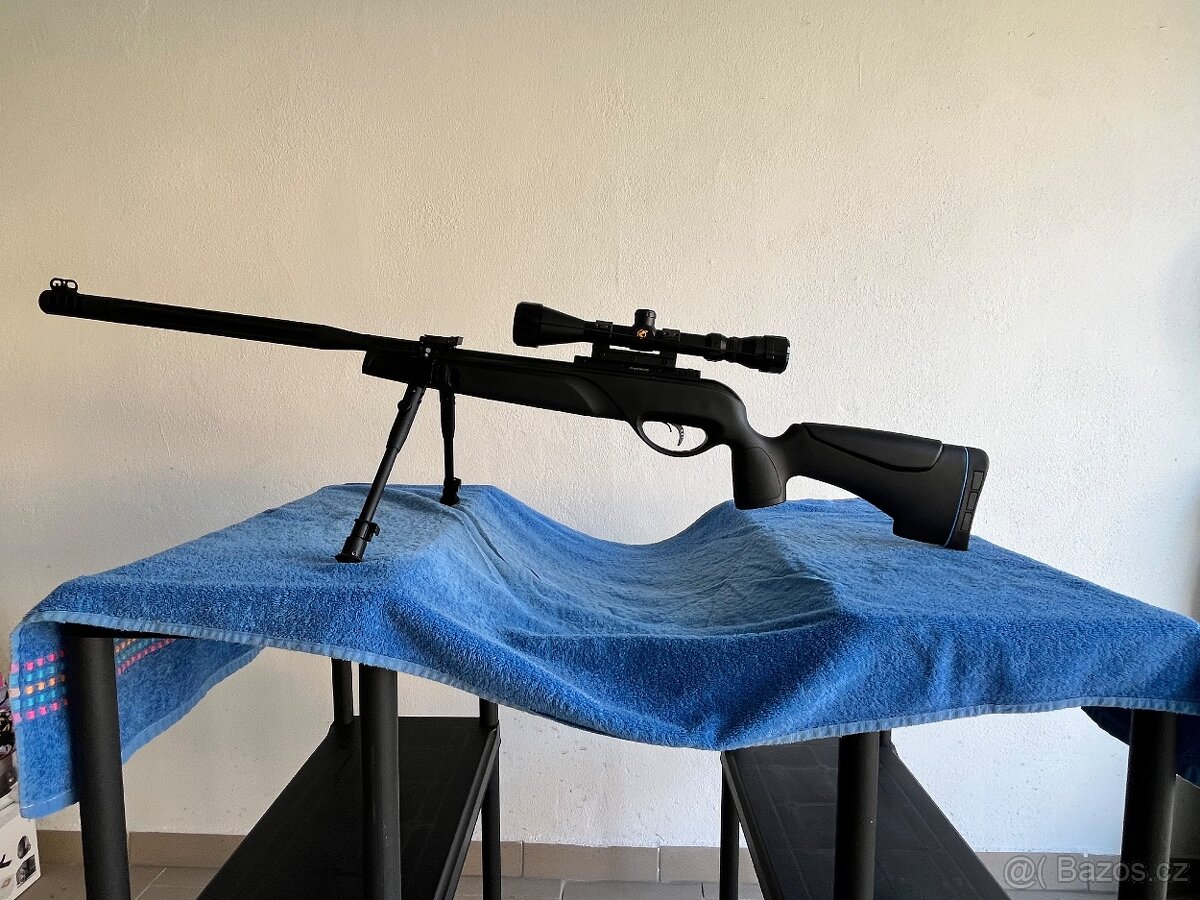 Vzduchová puška GAMO s optikou