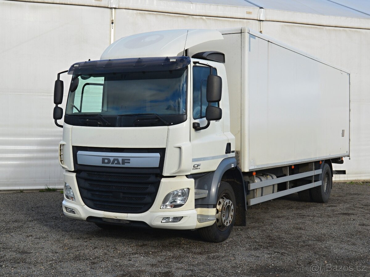 DAF CF 320 FA Euro VI 4x2  skříň