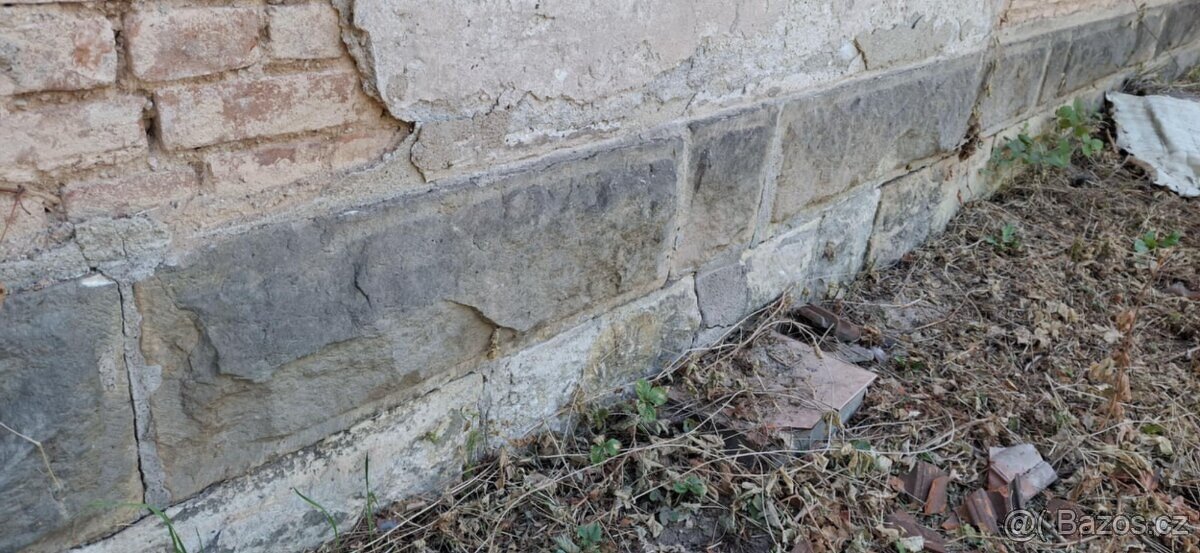 Pískovcové kvádry 30 cm