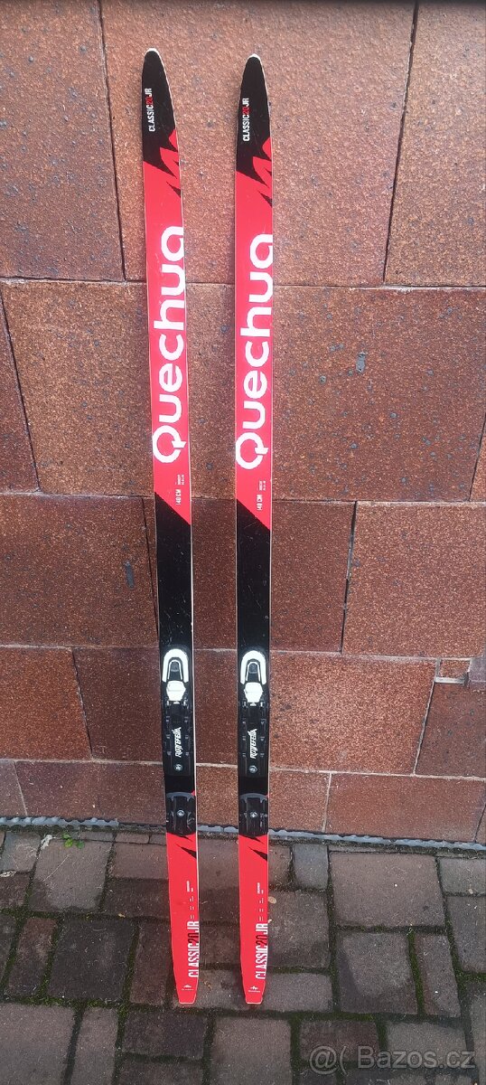 Dětské běžecké lyže, běžky 140 cm