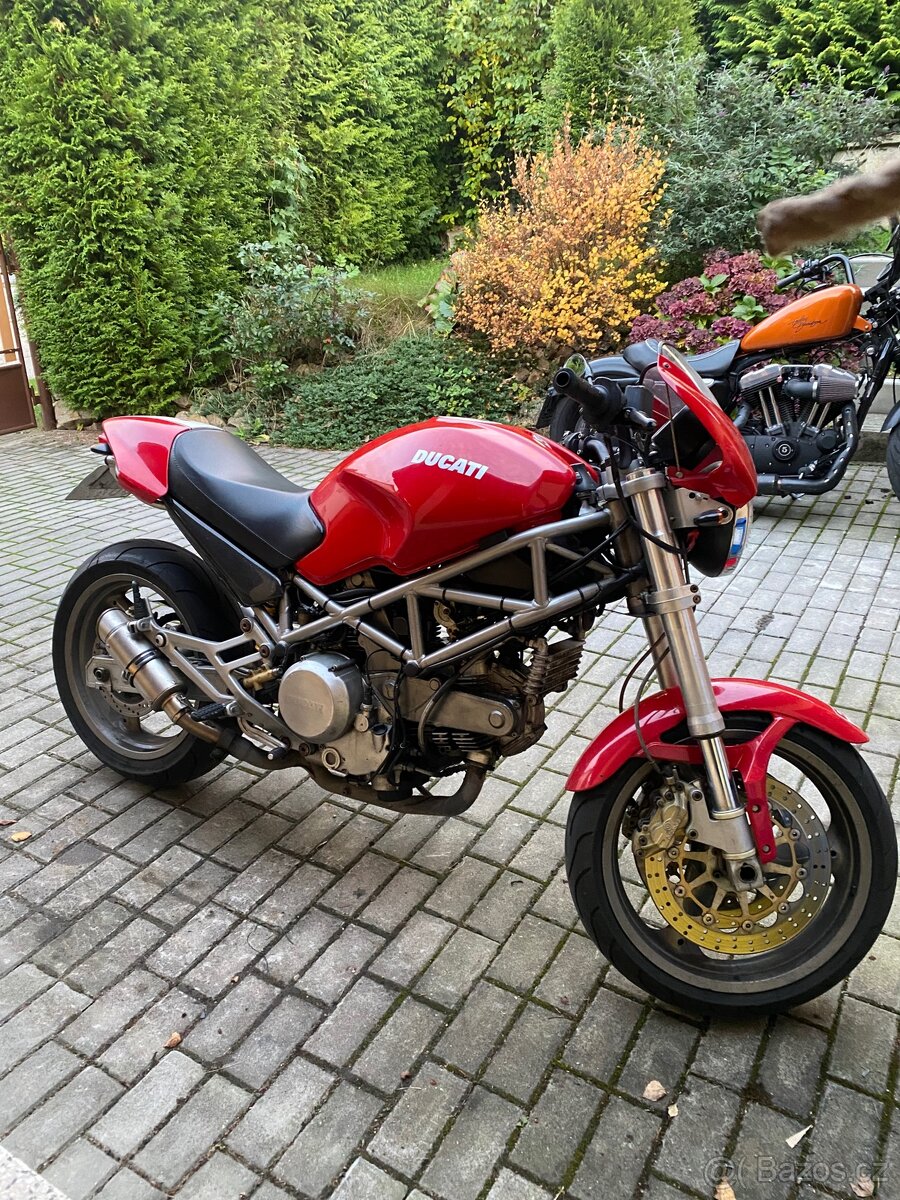 Ducati monster 800