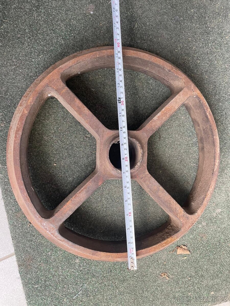 Prodám hladké kolo na Cambridge válce