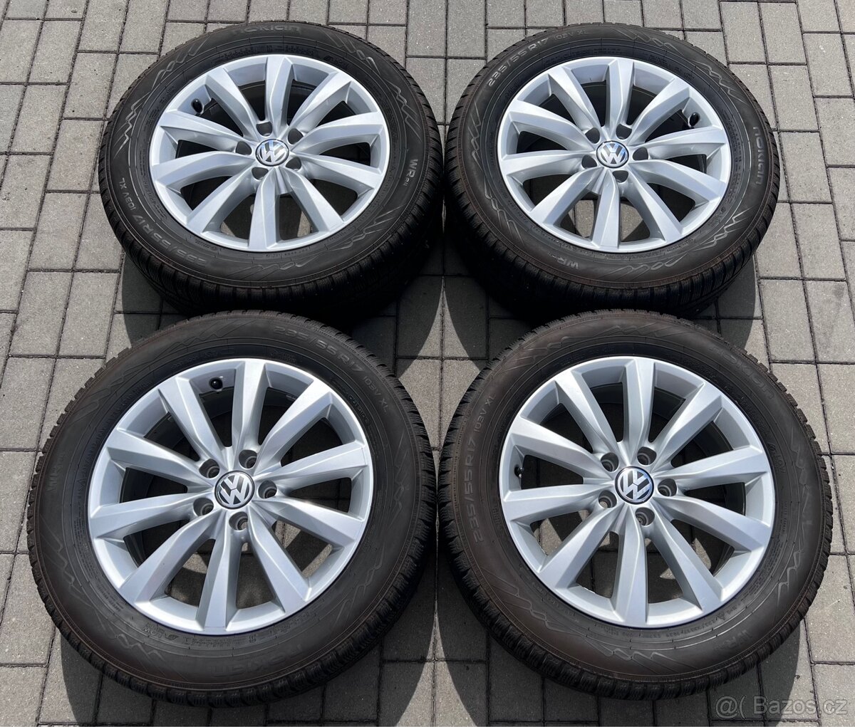 VW - 17" New Orleans + zimní 235/55 Nokian