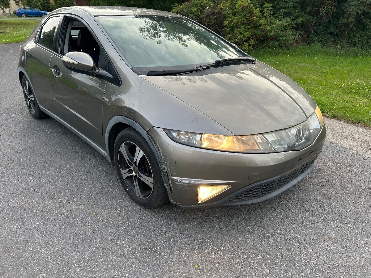 Honda Civic 8G 1.4i náhradní díly L13A7