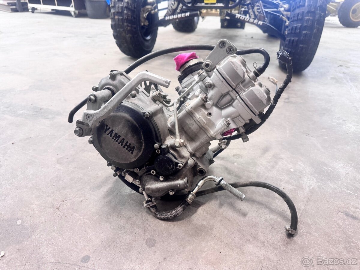 Motor Yamaha yzf 250