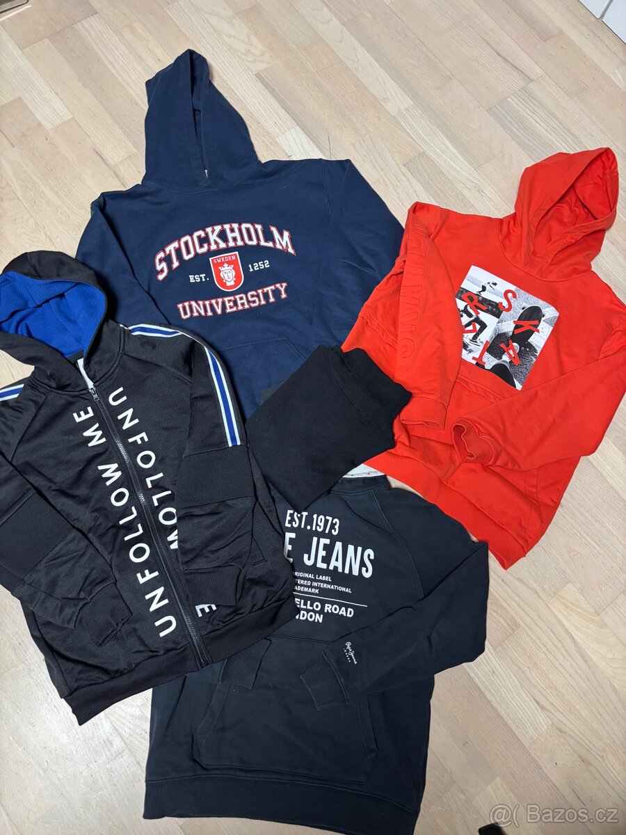 4+1 mikiny a rolák vel 162 až 168 vše za 500kc