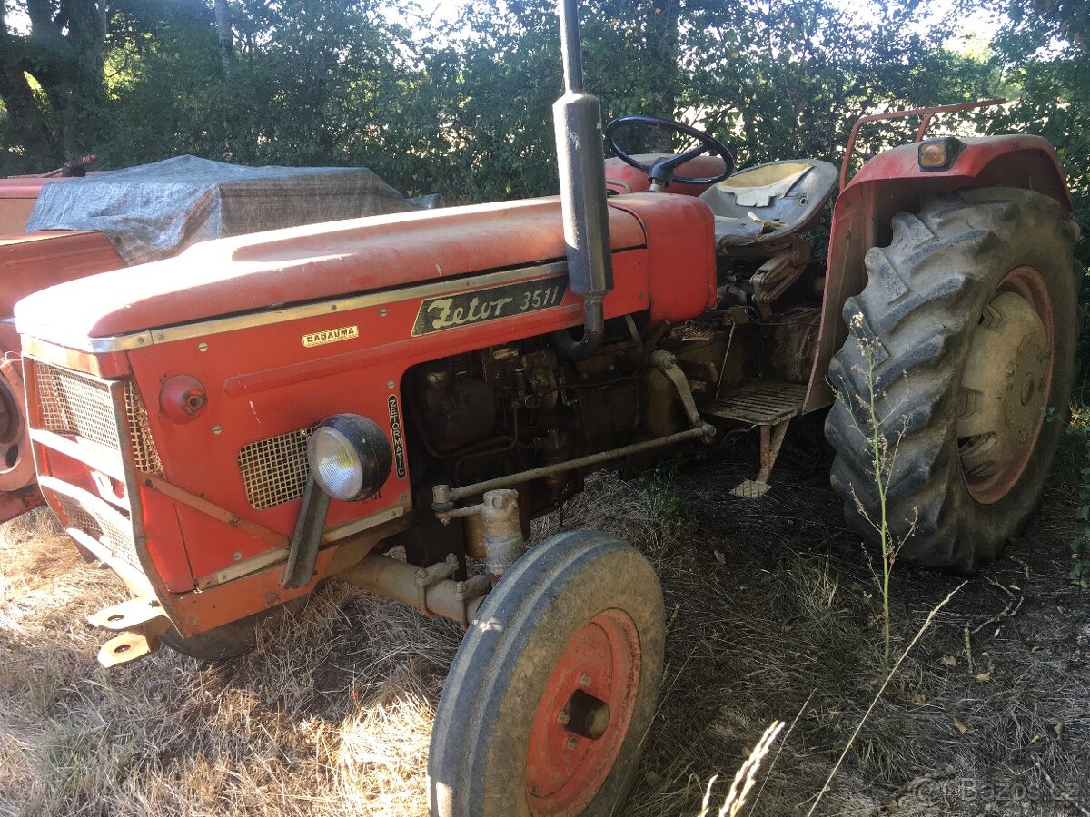Zetor 3511 kompletně původní lak extrémně málo jetý