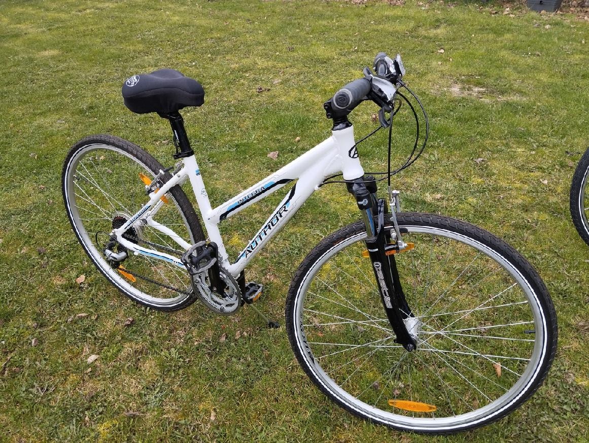 Dámské kolo Author