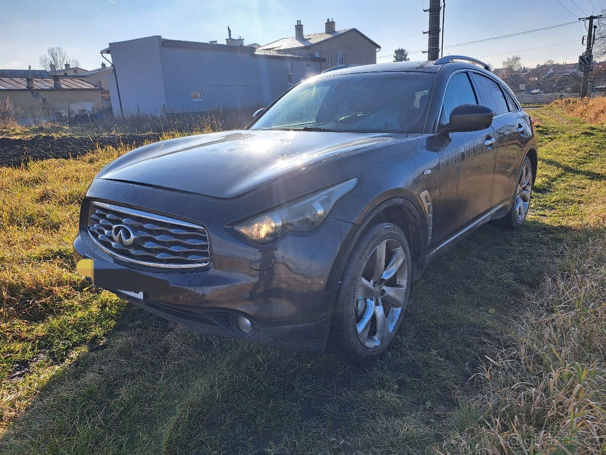 Infiniti fx30sd V9X