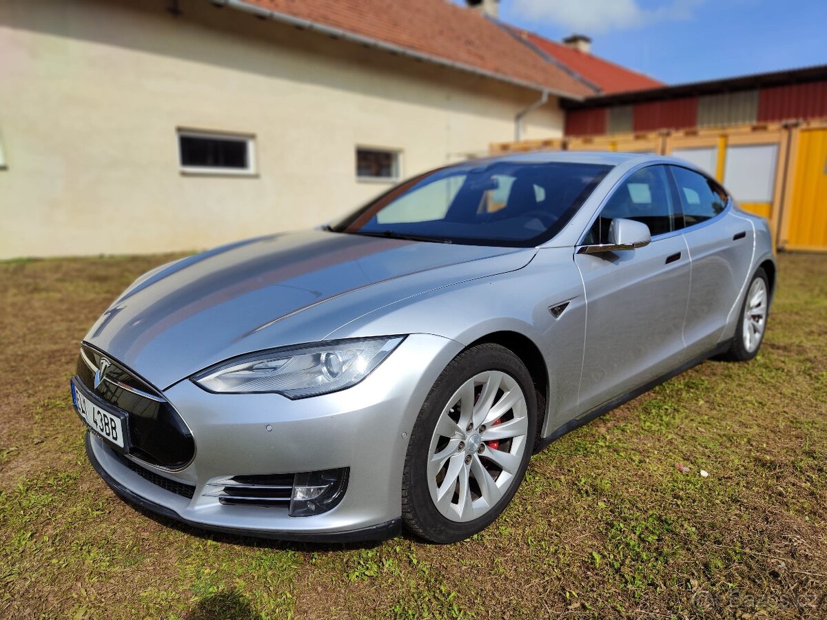 Tesla Model S P85D Insane+ 700k CCS DPH