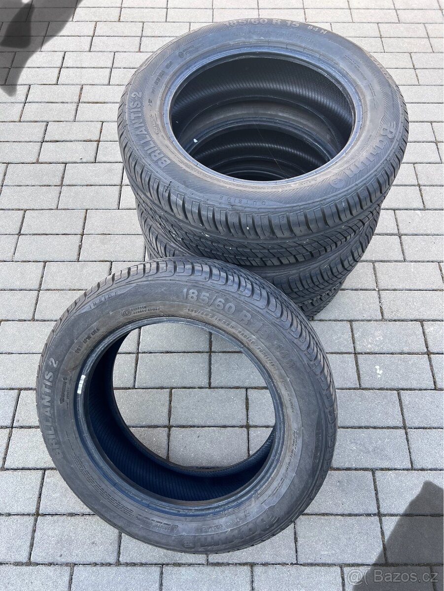 Fabia, Rapid - 185/60 R15 - 4x letní Barum 99%
